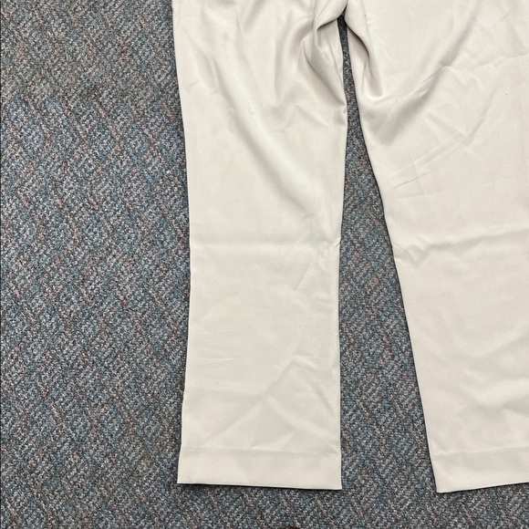 Abercrombie & Fitch Women’s Low Rise Slim Boot Fit Trousers 30/10s NWT - Picture 12 of 14